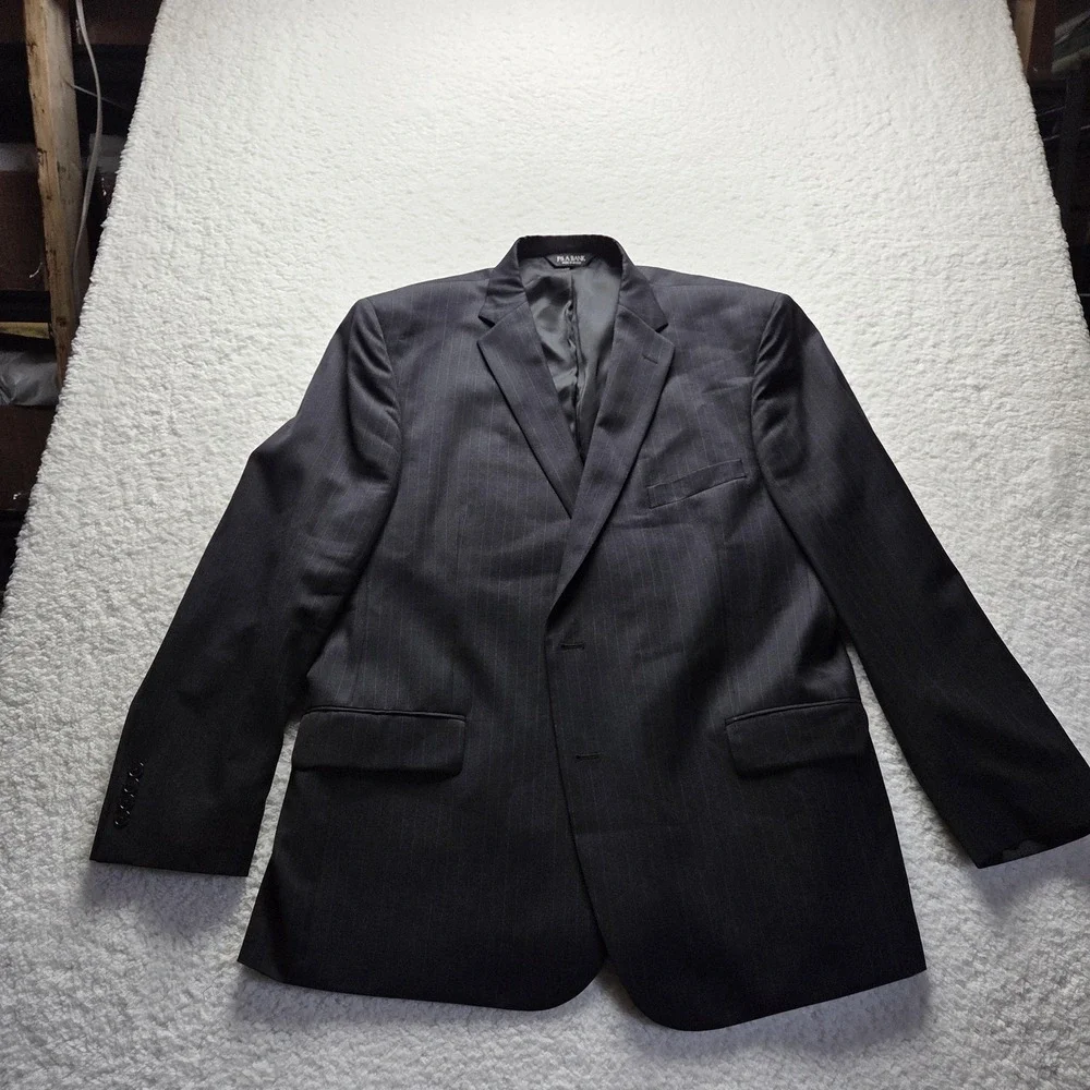 Jos A Bank Suit Jacket Mens 48R Gray Wool Pinstripe Tailored Fit Travelers